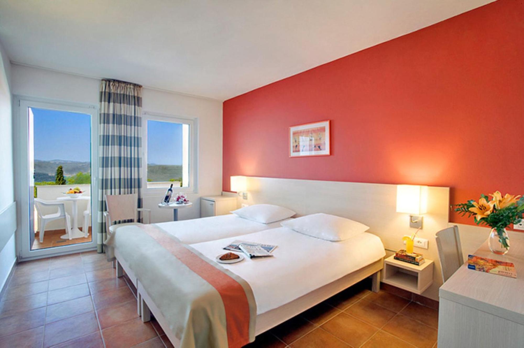 Valamar Tamaris Resort Tar-Vabriga Phòng bức ảnh